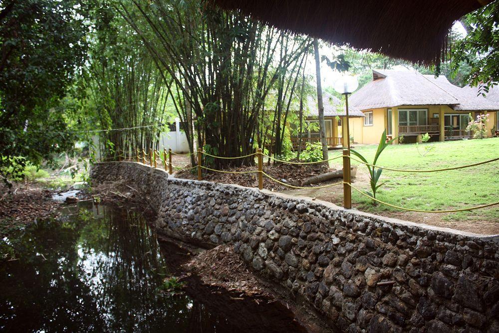 La Natura Resort Корон Екстериор снимка