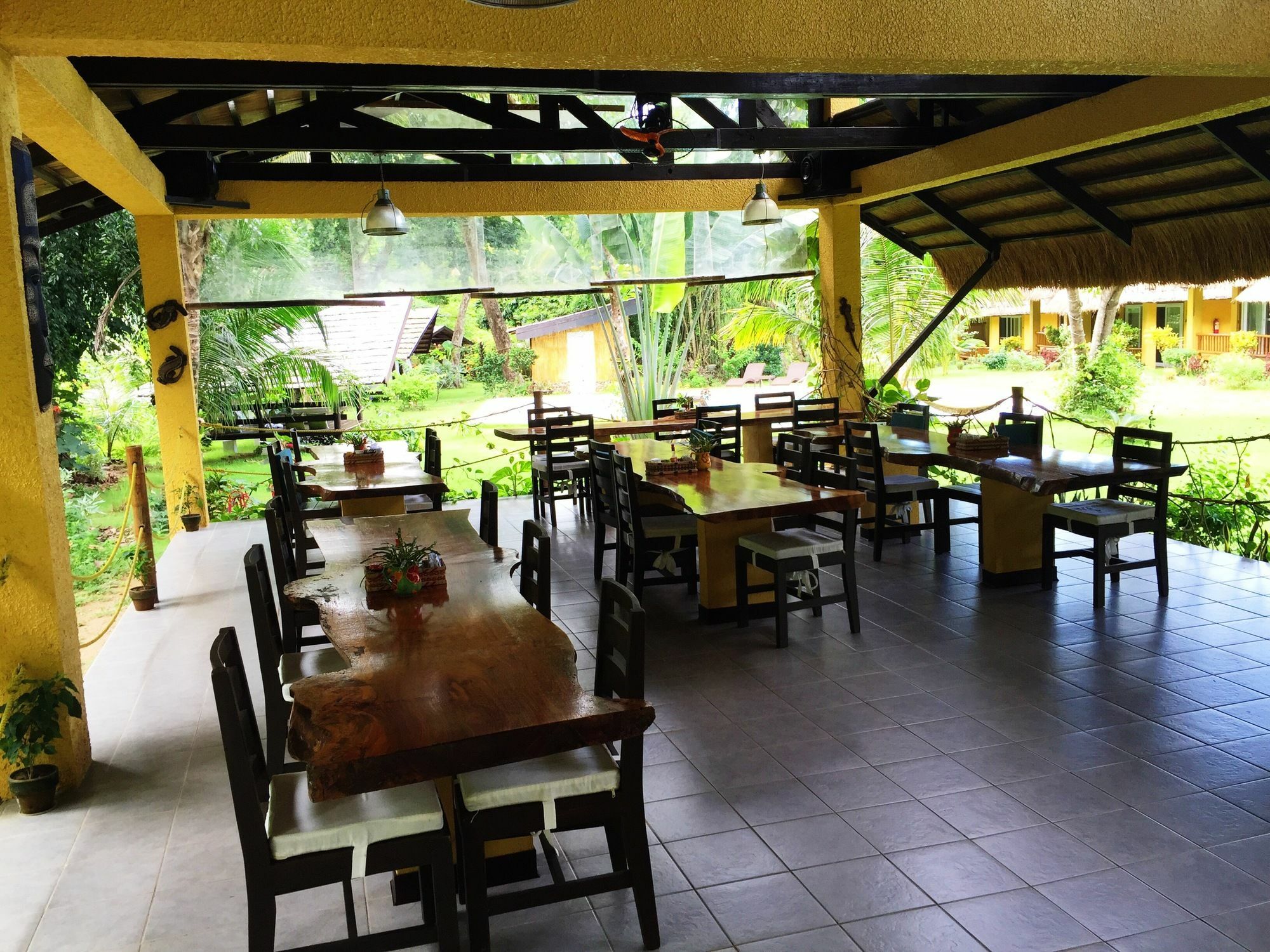 La Natura Resort Корон Екстериор снимка
